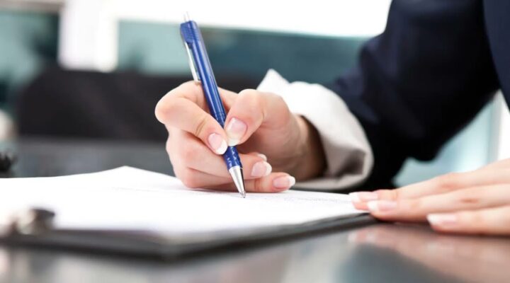 Ação de Revisão de Empréstimo Pessoal: Orientações Cruciais para Advogados e Contadores